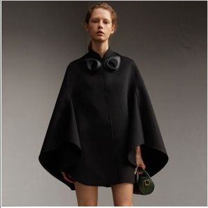 Burberry black cape